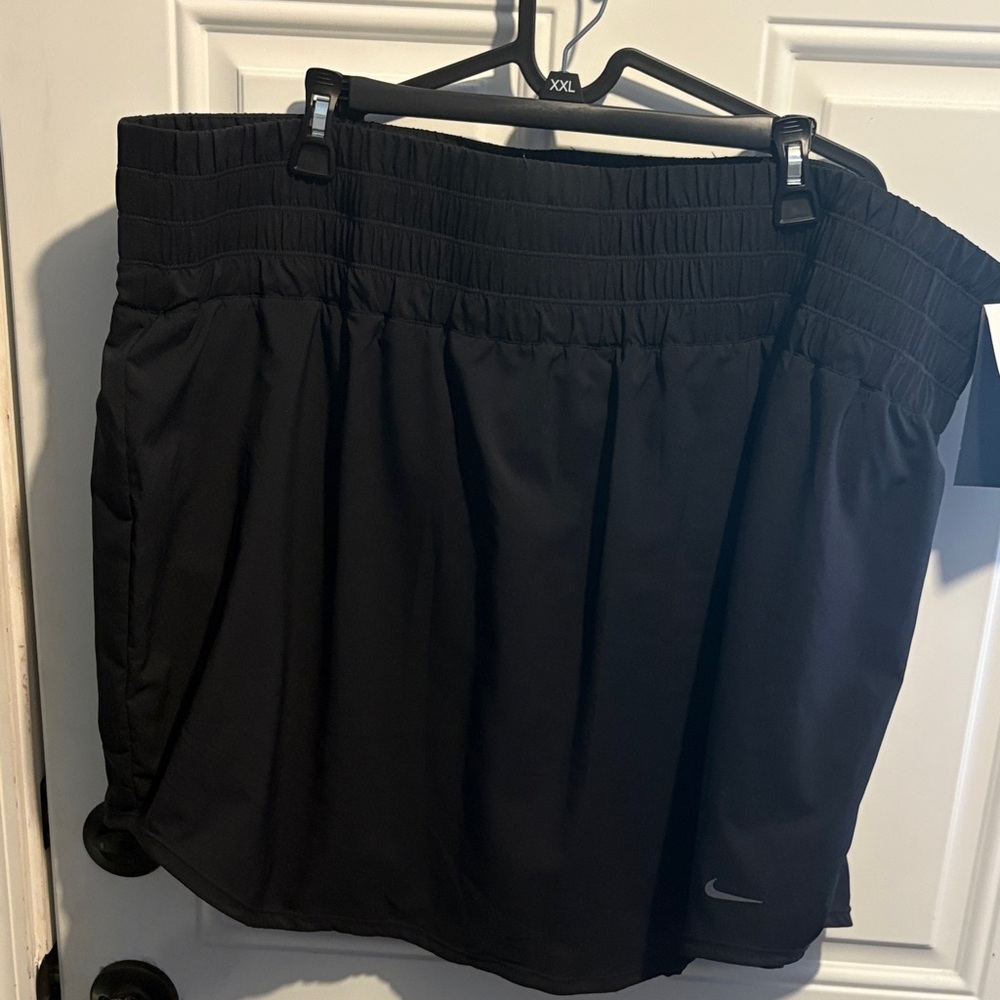 Nike Black Women's Athletic Skort